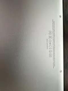 MacBook本体 シルバー DVDドライブ搭載
