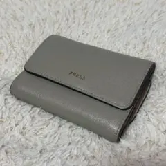 FURLA 三つ折り財布 グレージュ