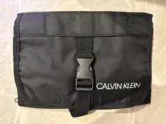 Calvin Klein 鏡付きポーチ（ブラック）