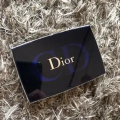 Dior ファンデーションケース