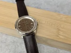 【未使用】ヴェアホイ時計 VEJRHØJ A04 | walnut 自動巻きのサムネイル