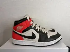 NIKE AIR JORDAN 1 MID 27cm ブラック/レッド