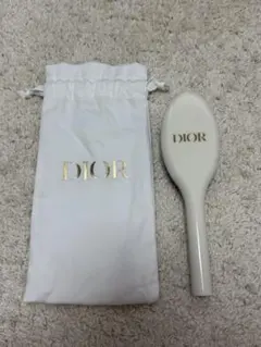 ユーカー様専用　Dior ヘアブラシ