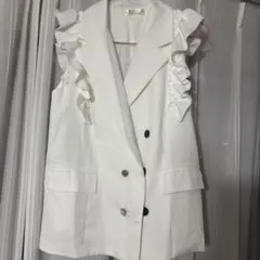 Ba Lei Nv Zhuang フリルノースリーブシャツ