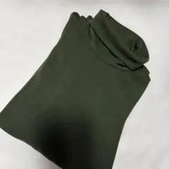 ヒートテックウルトラウォームタートルネックT（長袖・超極暖）XL濃緑