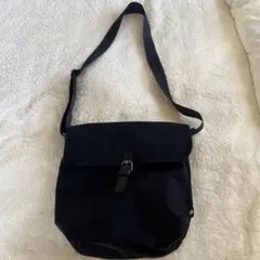 agnesb.VOYAGE 黒 ショルダーバッグ バックル式