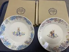 ダイソー　ピーターラビット　皿　食器のサムネイル
