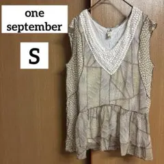 one september【S】幾何学模様 ノースリーブトップス フリル レース