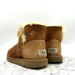 良品　UGG　ブーツ　Mini Bailey Button　ムートン　23cm