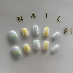 No.4 ハンドメイドネイルチップ　少しシアー感　晴れた日の草原のイメージのサムネイル