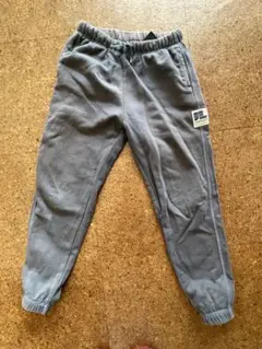 H&Mスウェットジョガーパンツ　135cm