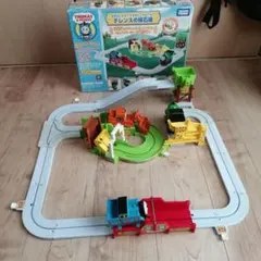 Item thumbnail for item 31e91960-4ebb-4d57-8c27-6bd1a36f3c10