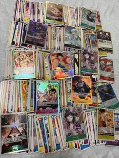 ワンピースカードゲーム 大量まとめ売りのサムネイル