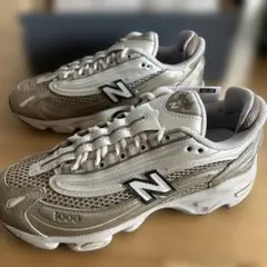 新品未使用　New Balance 1000 シルバー スニーカー