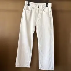 シューラルー　ホワイト ストレートデニムのサムネイル