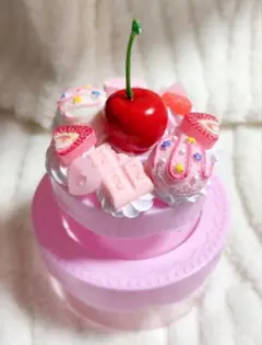 ホイップデコ　小物入れ　マルチケース　フェイクスイーツ　ゆめかわ　ピンク