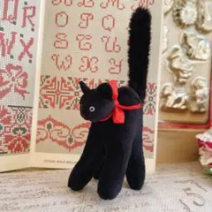 【ハンドメイド】手の平サイズの黒猫／アンティーク風