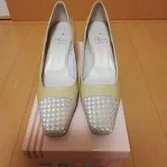 Riz raffinee パンプス ベージュ メッシュ - メルカリ