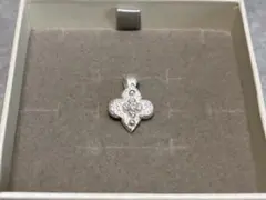 シルバー 花形 ペンダントトップ