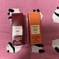 TOMFORD ロストチェリー & ビターピーチ 2ml セットのサムネイル