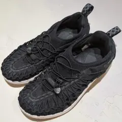 訳あり未使用【キーン】（24.5）サンダル ユニーク03 ブラック1028672