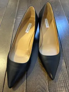 UNITED ARROWS ブラック ポインテッドトゥパンプス　本革