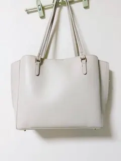 ハニーズ　軽量Ａ４トート　グレーのサムネイル