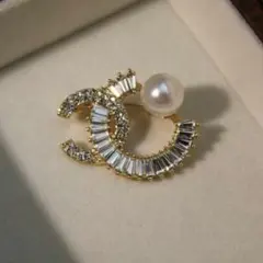 パール ラインストーン ゴールド ブローチ