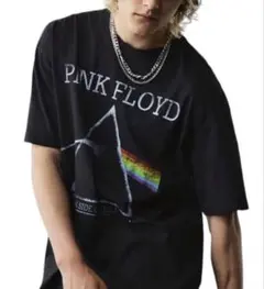 H&Mピンクフロイド ロックバンドTシャツのサムネイル