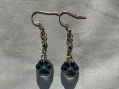 ハンドメイドピアス 肉球