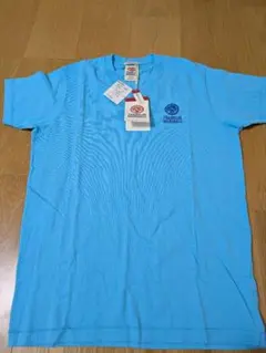 フランクリンマーシャル　Tシャツ　水色　タグ付　Vネック　半袖　Mサイズのサムネイル