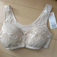 Item thumbnail for item 66faefc5-f0bb-4117-8e12-20d0f2a8c3af