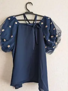 Item thumbnail for item f6b6a90b-01cb-4163-a998-9c908a5a8b5b