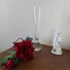ガラスの一輪挿し
