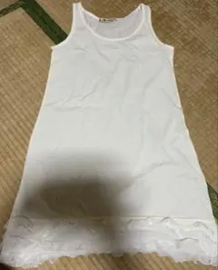 ホワイト トップス　タンクトップ Mサイズ　ロングタンクトップ