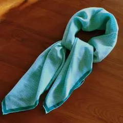 シルク　大判　スカーフ　グリーン系　ドット レトロ　ビンテージ