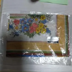 FISBA STOFFELS スイス花柄ハンカチ