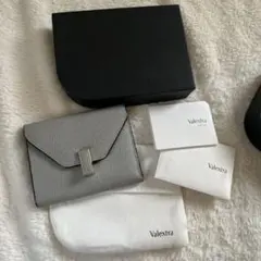 2025年最新】ヴァレクストラ イジィデ 財布の人気アイテム - メルカリ