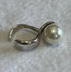 Item thumbnail for item eec32128-8a9f-4c74-970f-bbb244aa731a