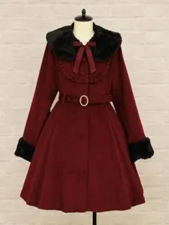 axes femme POETIQUEのワインカラーのブロッキングフリルコート - メルカリ