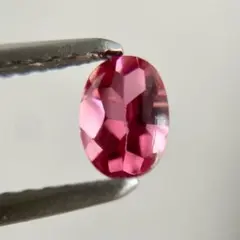 【新品】ブラジル産 ピンク トルマリン 0.44ct バフトップカット