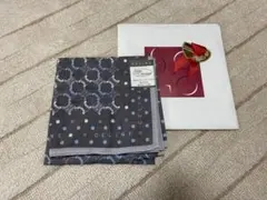 CELINE 大判ハンカチ グレー