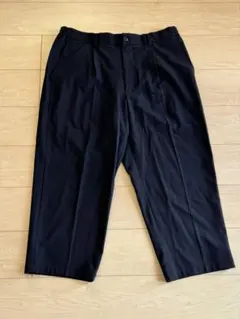 ユニクロ　タックワイドパンツ　ネイビー