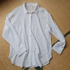 ジーユー GU 長袖薄手シャツ M オフホワイト