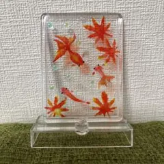 金魚　紅葉２　アクリルスタンド　ガラス絵の具　アート　ハンドメイド　オブジェ