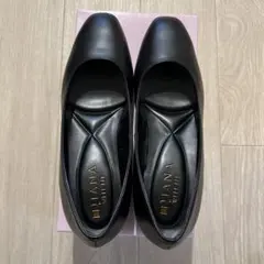 新品 DIANA ダイアナ パンプス ブラック 25㎝ 就活 冠婚葬祭のサムネイル