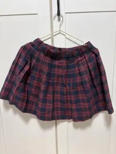 ネイビーとレッドのチェック柄プリーツスカート
