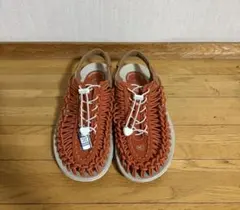未使用　KEEN UNEEK サンダル 26.5cm オレンジ