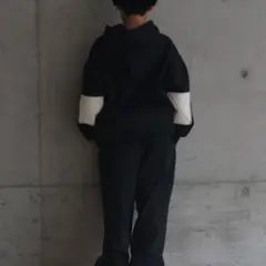 dressmonsterドレスモンスター　腕パッチ　裏起毛厚手パーカー150黒