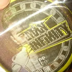 チェンジング缶バッチ